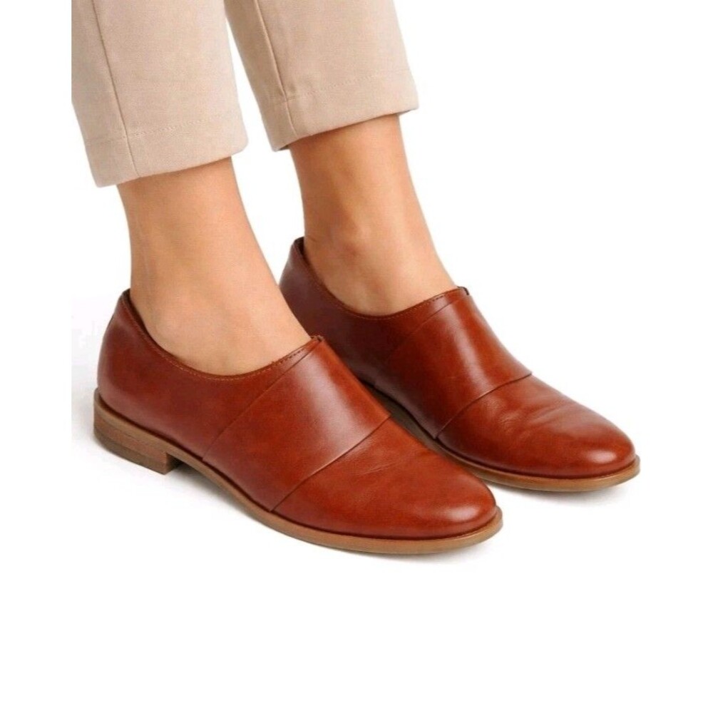 Wolverine Since 1883 Olive Womens 10 SlipOn Loafer Red Brown Leather W40352 Shoe